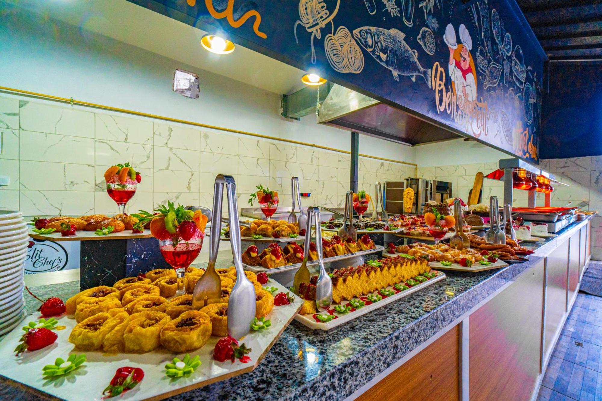De Mare Family Hotel 코나키 외부 사진