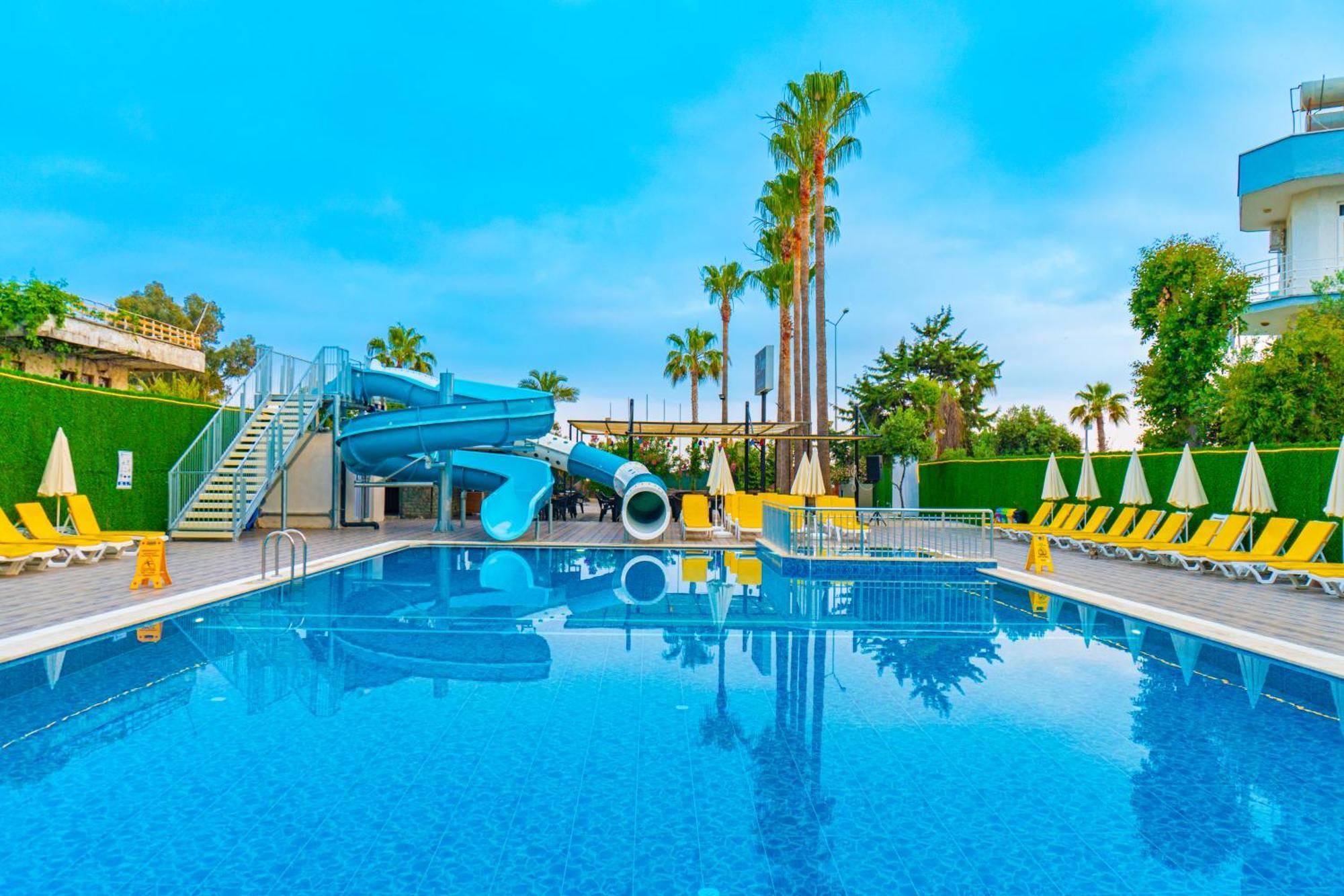 De Mare Family Hotel 코나키 외부 사진