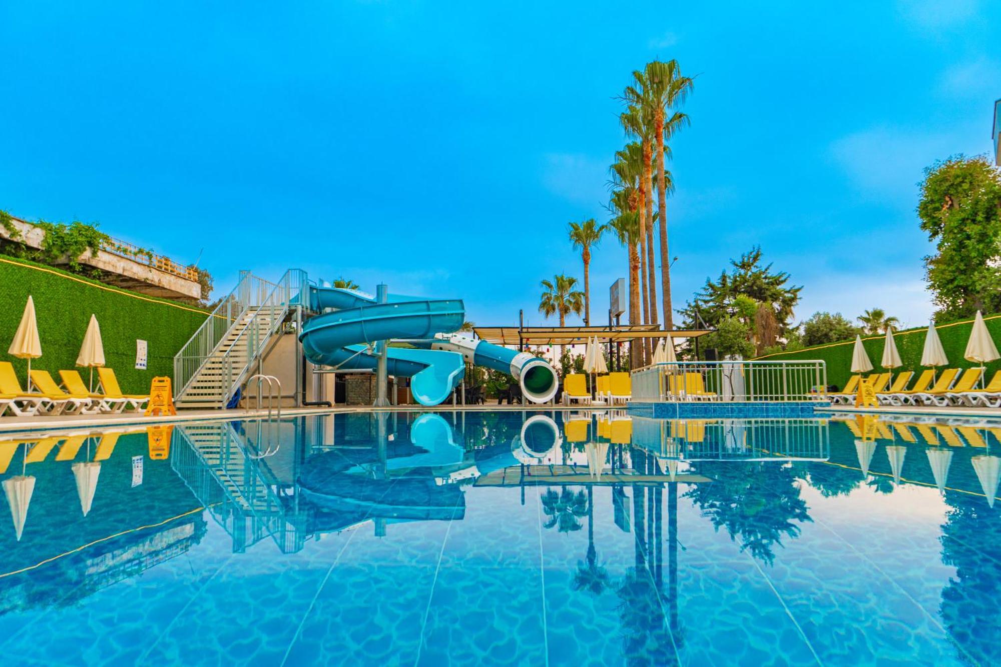 De Mare Family Hotel 코나키 외부 사진
