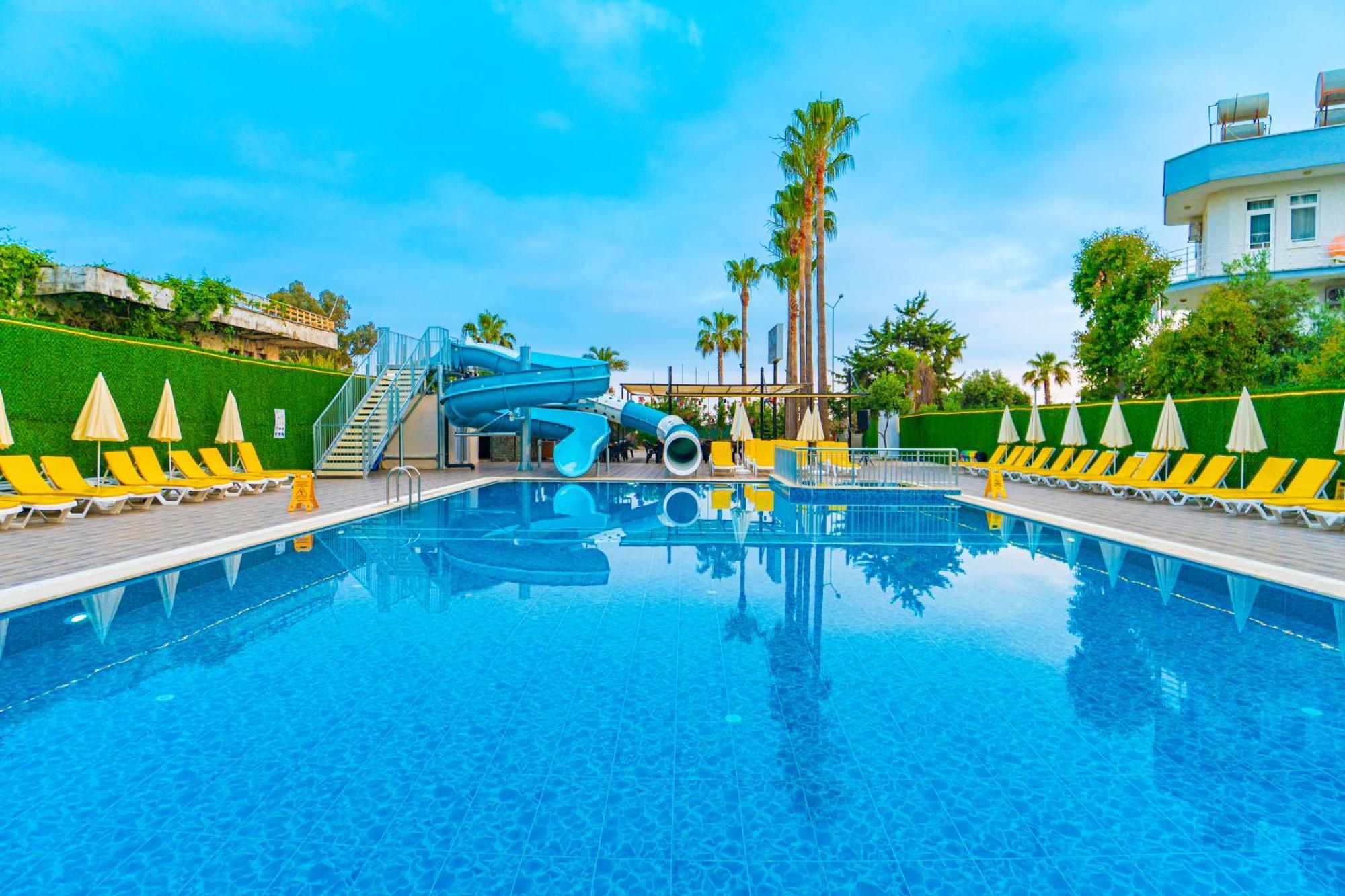 De Mare Family Hotel 코나키 외부 사진